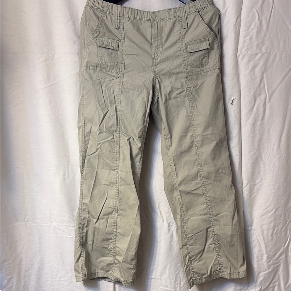 H&M Women's Light greens tan Cargo Pants